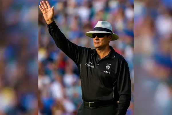 Power play Cricket Umpire Signal