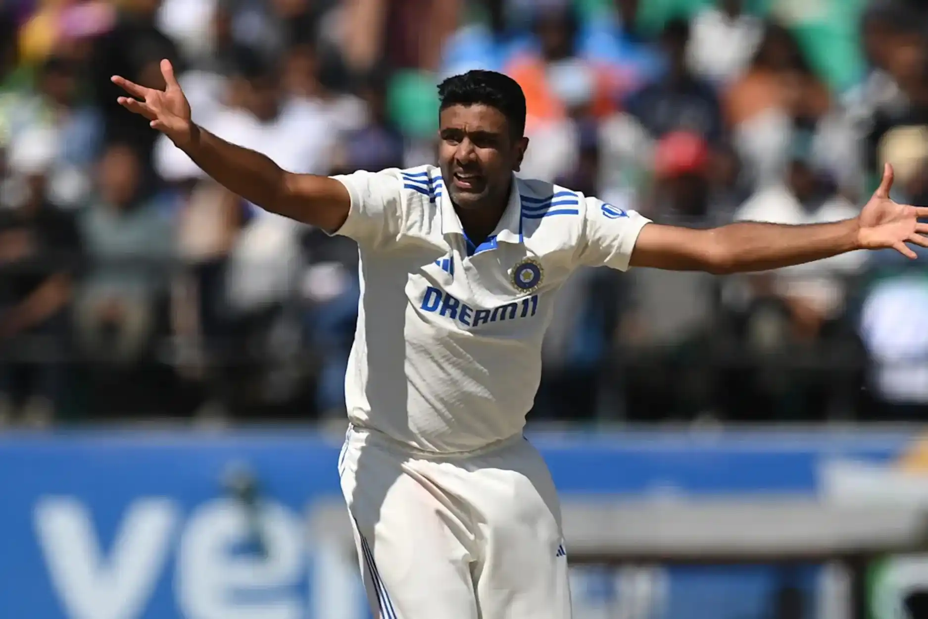 Ravichandran Ashwin Height In Feet